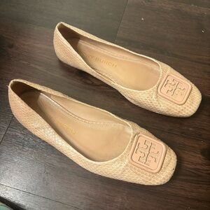 Tory Burch Beige Textured Flats